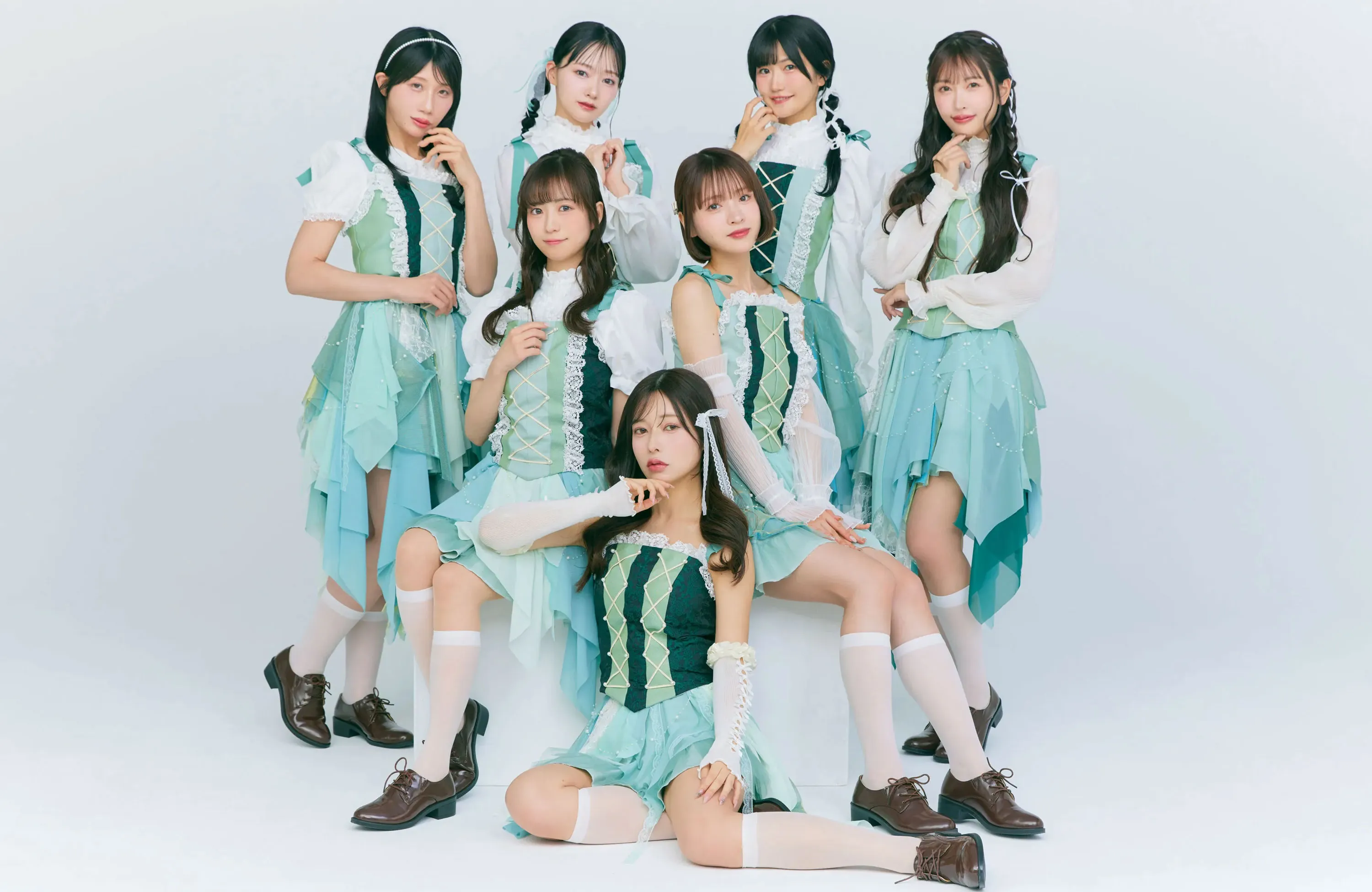 PALE TULLE 公式サイト